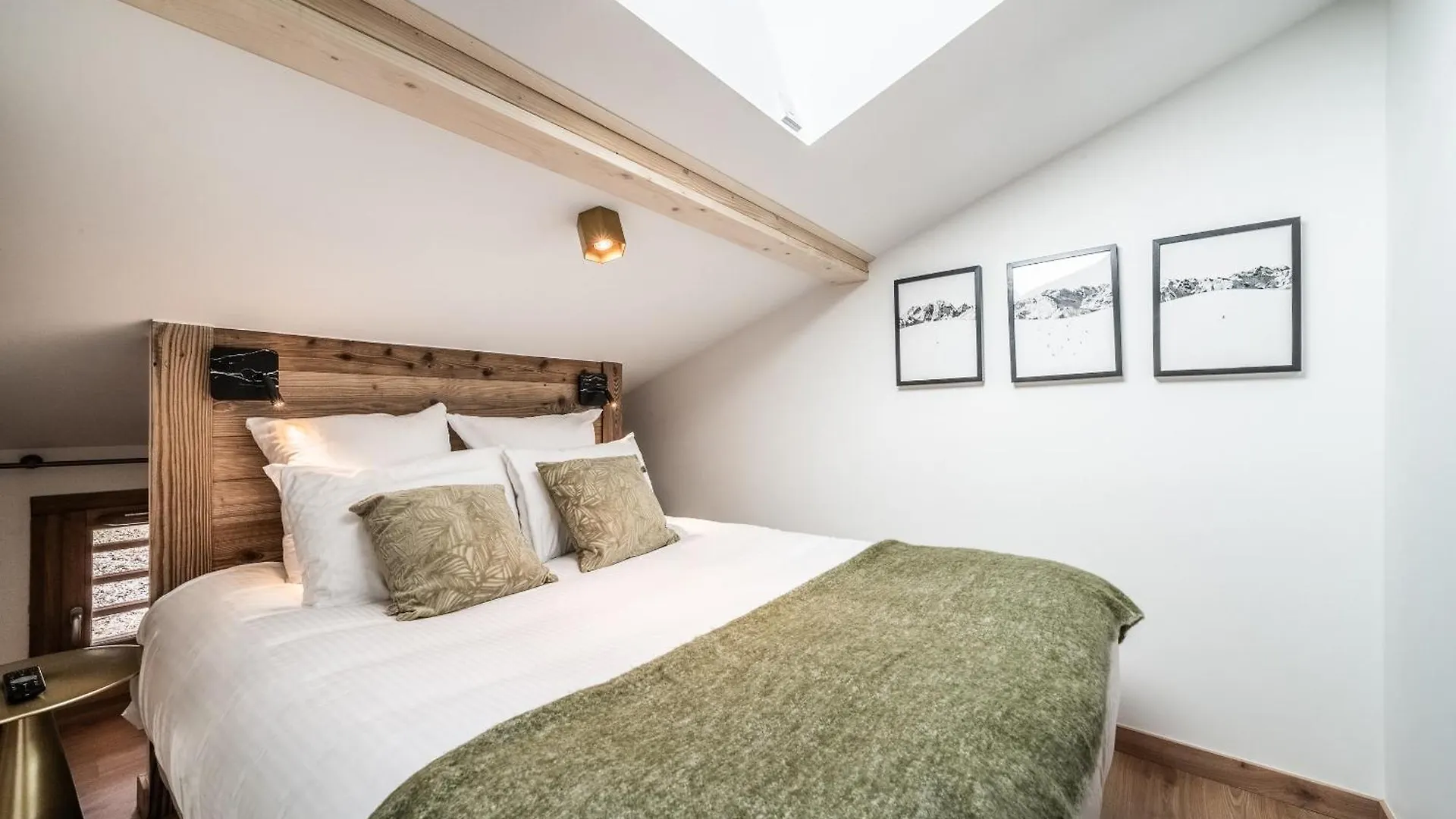 Apartment Colibri Les Gets - By Emerald Stay France